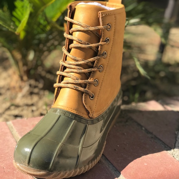 Ladies Duck boots. Olive - Picture 2 of 4
